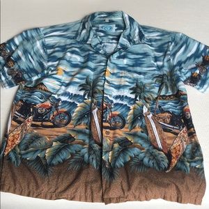 Riding Harleys in Hawaii button-up shirt